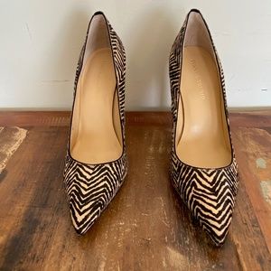 Womens Ivanka Trump "Carrey" calf hair pumps Size9